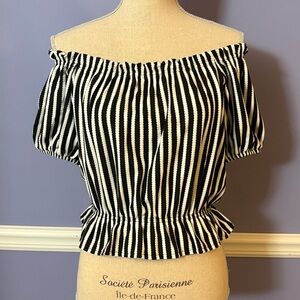 H&M Black and White Off-Shoulder Blouse